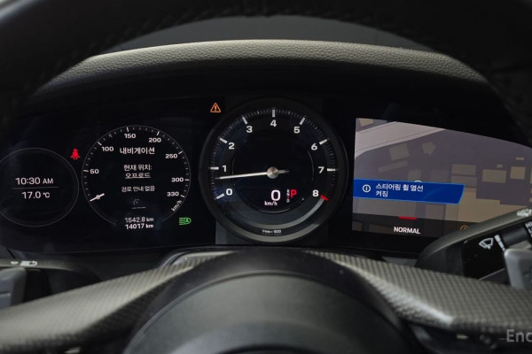 2021 Porsche 911 с пробегом 14 017 км