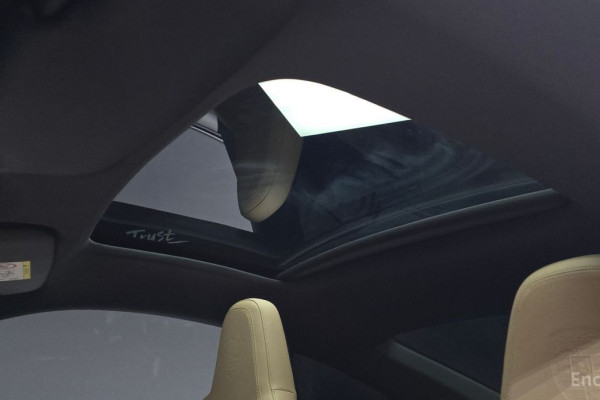 2021 Porsche 911 с пробегом 14 017 км