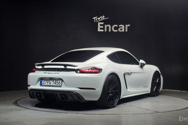 2021 Porsche Cayman с пробегом 40 491 км