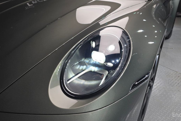 2021 Porsche 911 с пробегом 14 017 км