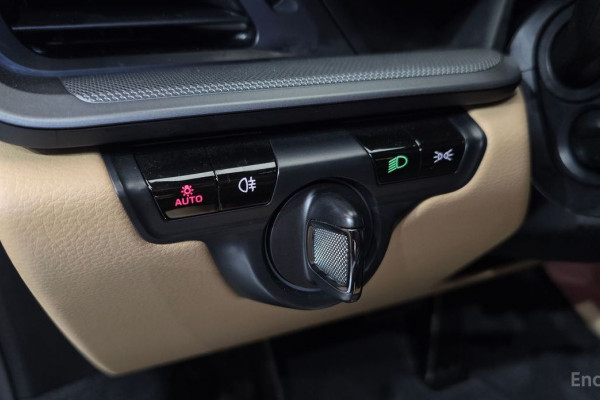 2021 Porsche 911 с пробегом 14 017 км