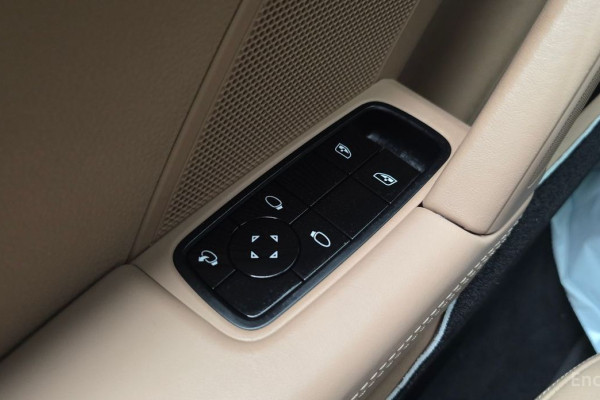 2021 Porsche 911 с пробегом 14 017 км