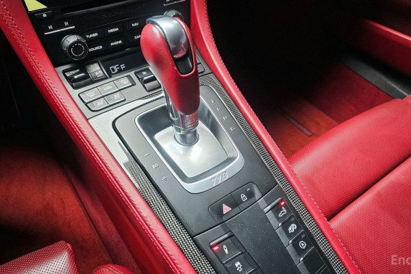 2021 Porsche Cayman с пробегом 40 491 км