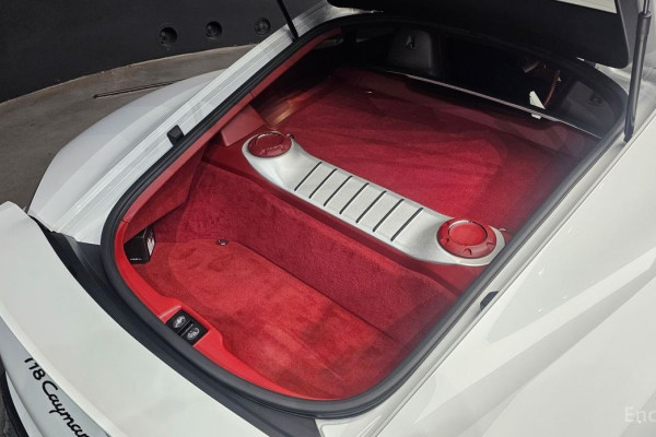 2021 Porsche Cayman с пробегом 40 491 км