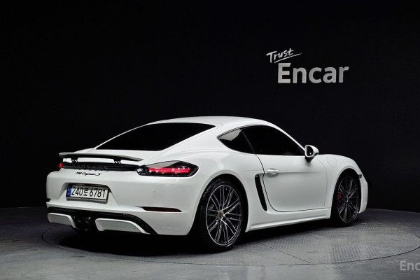 2020 Porsche Cayman с пробегом 26 857 км