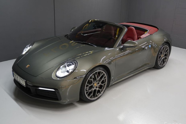 2021 Porsche 911 с пробегом 23 700 км