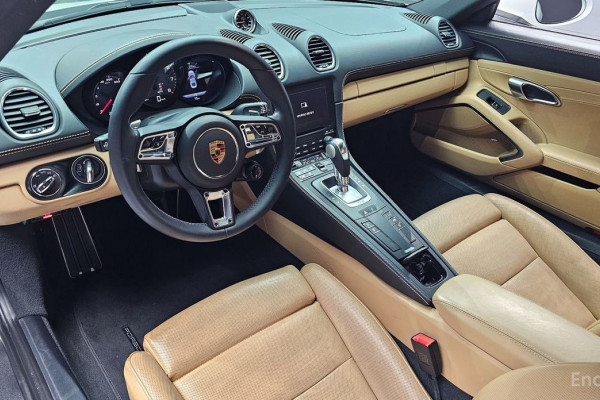 2020 Porsche Cayman с пробегом 26 857 км