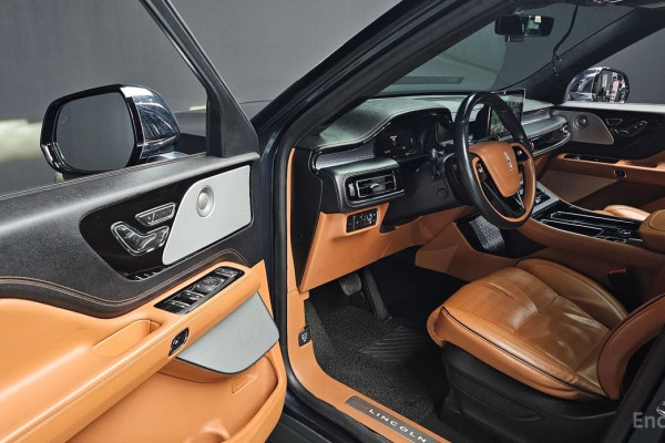 2021 Lincoln Aviator с пробегом 84 701 км