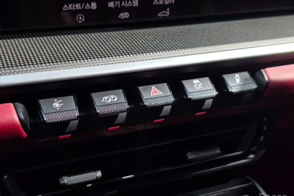 2021 Porsche 911 с пробегом 23 700 км