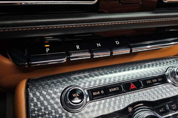 2021 Lincoln Aviator с пробегом 84 701 км