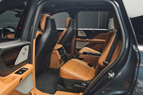 2021 Lincoln Aviator с пробегом 84 701 км