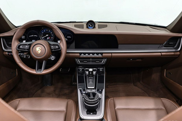 2024 Porsche 911 с пробегом 23 640 км