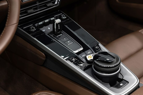 2024 Porsche 911 с пробегом 23 640 км