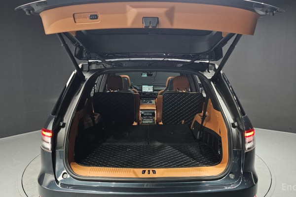 2021 Lincoln Aviator с пробегом 84 701 км