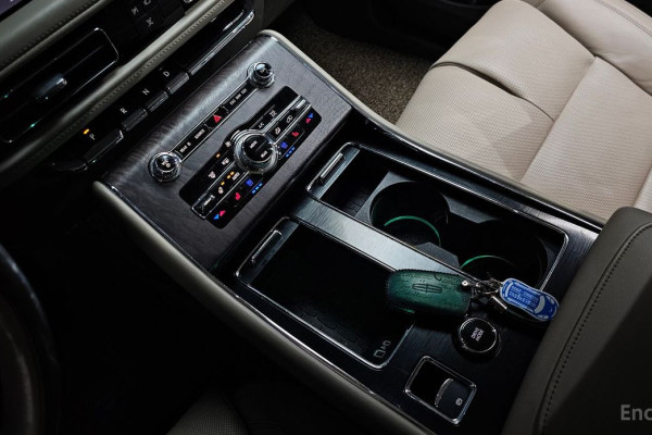 2021 Lincoln Aviator с пробегом 81 809 км