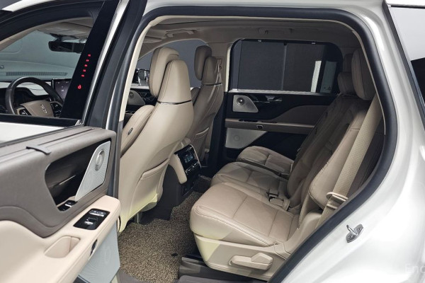 2021 Lincoln Aviator с пробегом 81 809 км