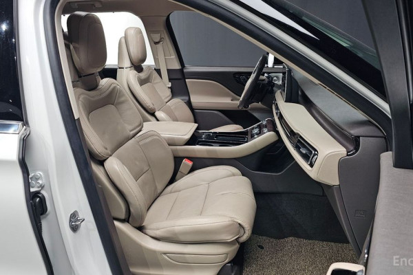 2021 Lincoln Aviator с пробегом 81 809 км