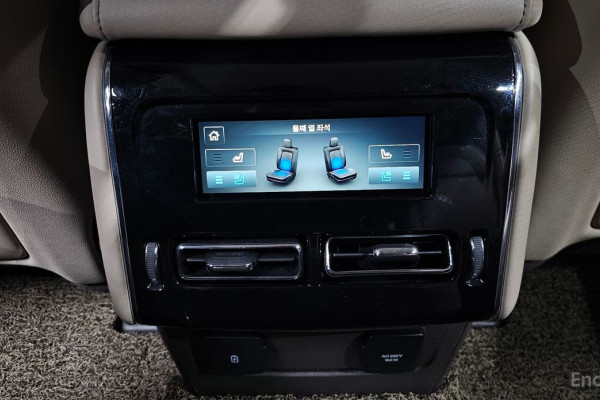 2021 Lincoln Aviator с пробегом 81 809 км