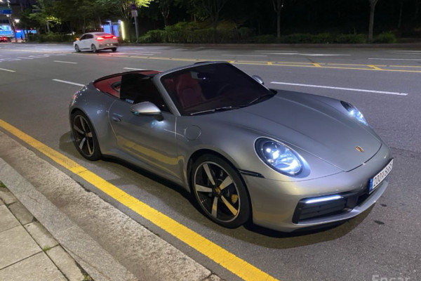 2022 Porsche 911 с пробегом 14 100 км