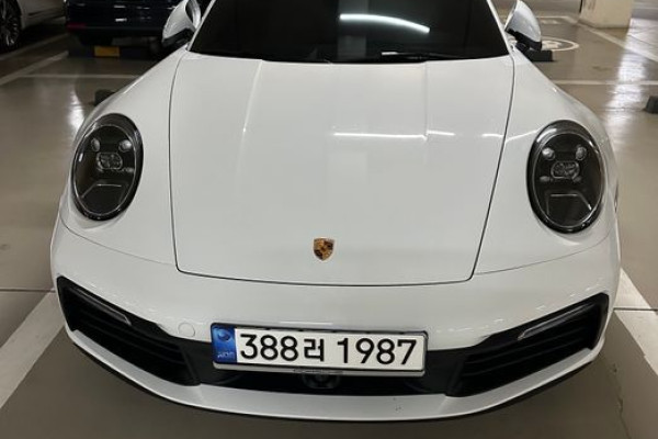 2021 Porsche 911 с пробегом 33 000 км