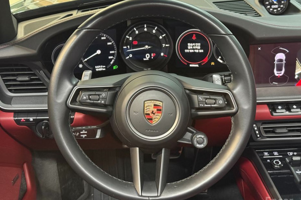 2024 Porsche 911 с пробегом 15 430 км