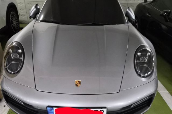 2024 Porsche 911 с пробегом 2 500 км