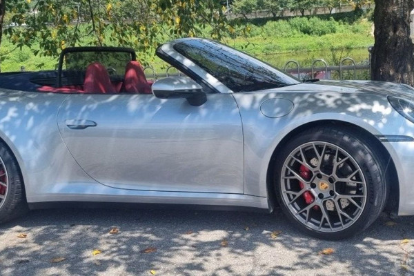 2024 Porsche 911 с пробегом 2 500 км