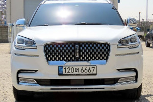 Lincoln Aviator