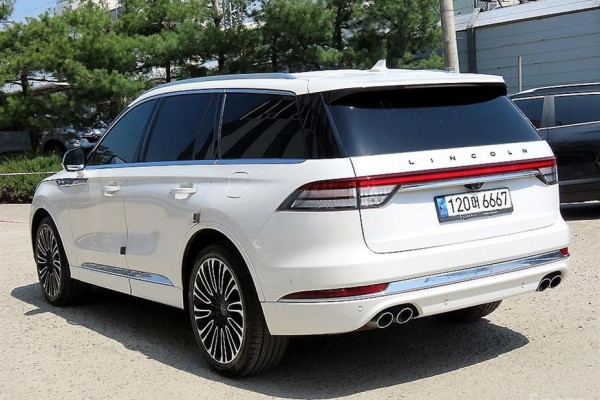 2020 Lincoln Aviator с пробегом 118 812 км