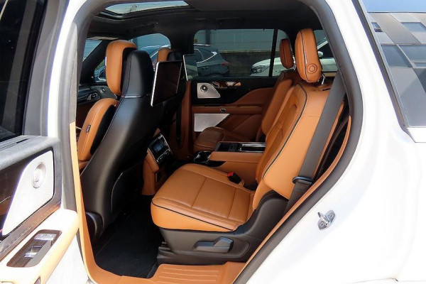 2020 Lincoln Aviator с пробегом 118 812 км