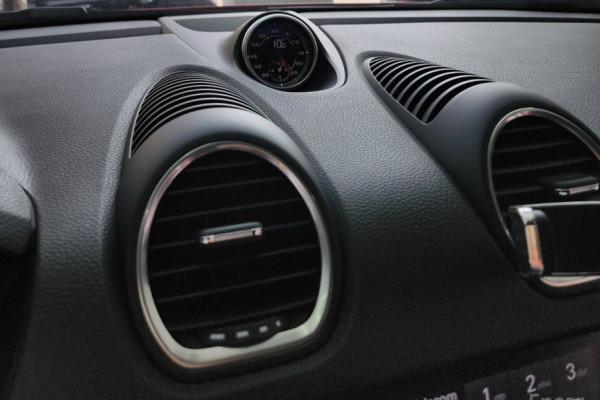 2018 Porsche Cayman с пробегом 29 000 км