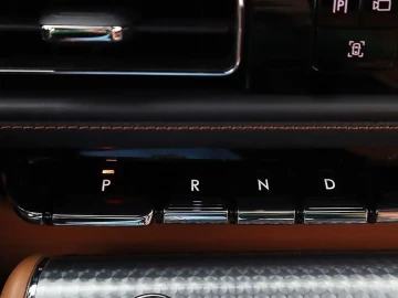2021 Lincoln Aviator с пробегом 131 231 км