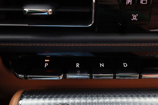 2021 Lincoln Aviator с пробегом 131 231 км