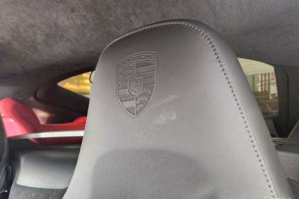 2018 Porsche Cayman с пробегом 29 000 км