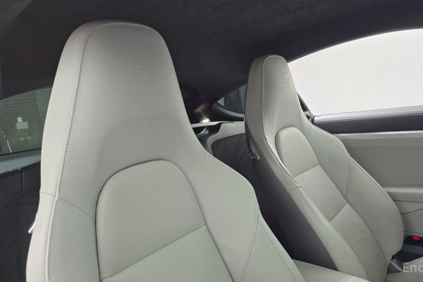 2020 Porsche Cayman с пробегом 40 572 км