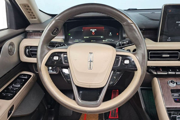 2020 Lincoln Aviator с пробегом 95 281 км