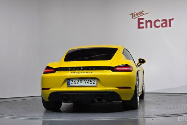 2021 Porsche Cayman с пробегом 16 702 км