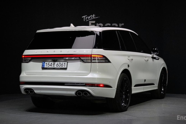 2023 Lincoln Aviator с пробегом 32 307 км