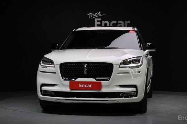 2023 Lincoln Aviator с пробегом 32 307 км