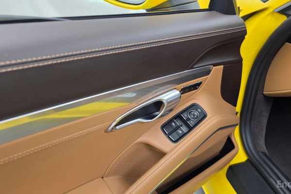 2021 Porsche Cayman с пробегом 16 702 км