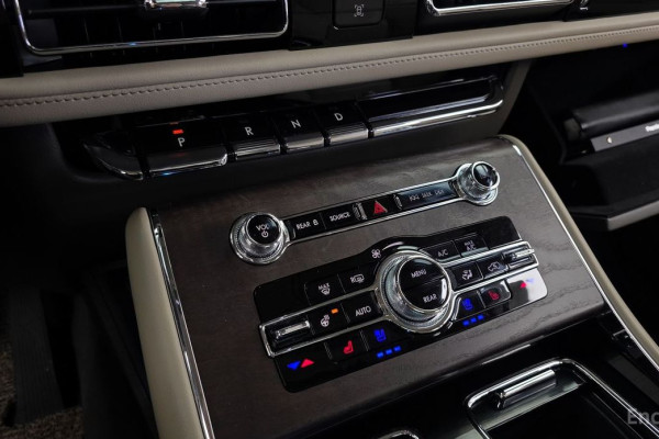 2023 Lincoln Aviator с пробегом 32 307 км