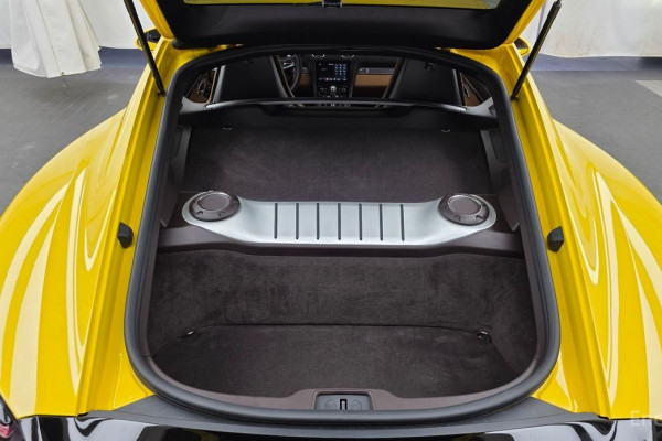 2021 Porsche Cayman с пробегом 16 702 км