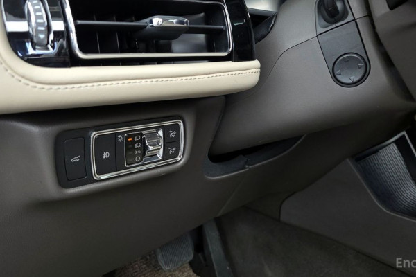 2023 Lincoln Aviator с пробегом 32 307 км