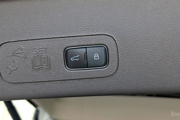 2023 Lincoln Aviator с пробегом 32 307 км