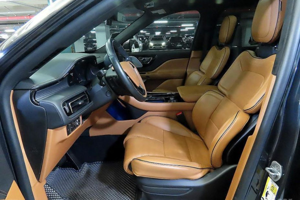 2021 Lincoln Aviator с пробегом 130 734 км