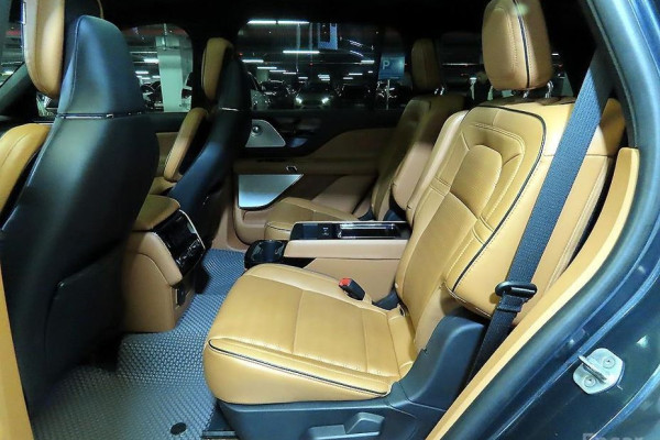 2021 Lincoln Aviator с пробегом 130 734 км