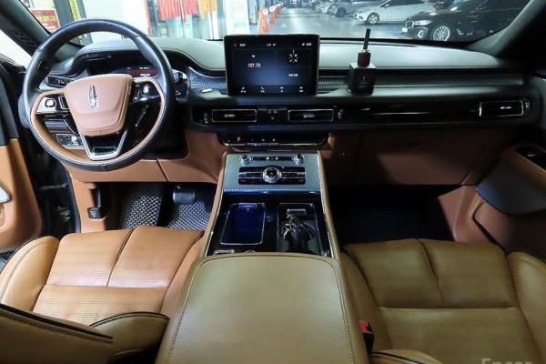 2021 Lincoln Aviator с пробегом 130 734 км