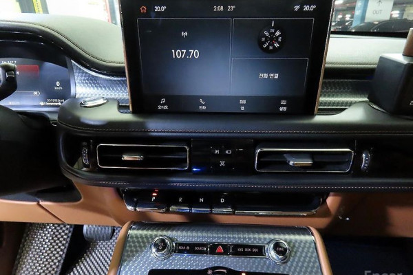 2021 Lincoln Aviator с пробегом 130 734 км