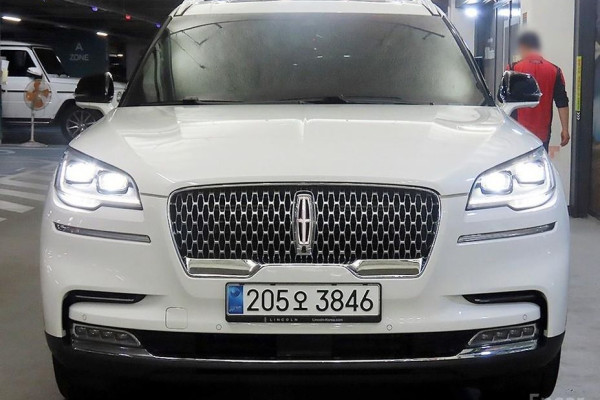 2023 Lincoln Aviator с пробегом 58 622 км