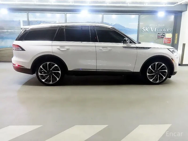 2023 Lincoln Aviator с пробегом 58 622 км